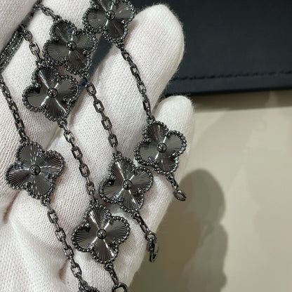 [Solara Jewelry]CLOVER 5 MOTIF BLACK BRACELET