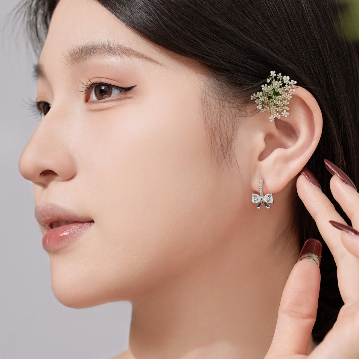 [Solara Jewelry]Exquisite Earrings With Heart-Shaped Bow Design