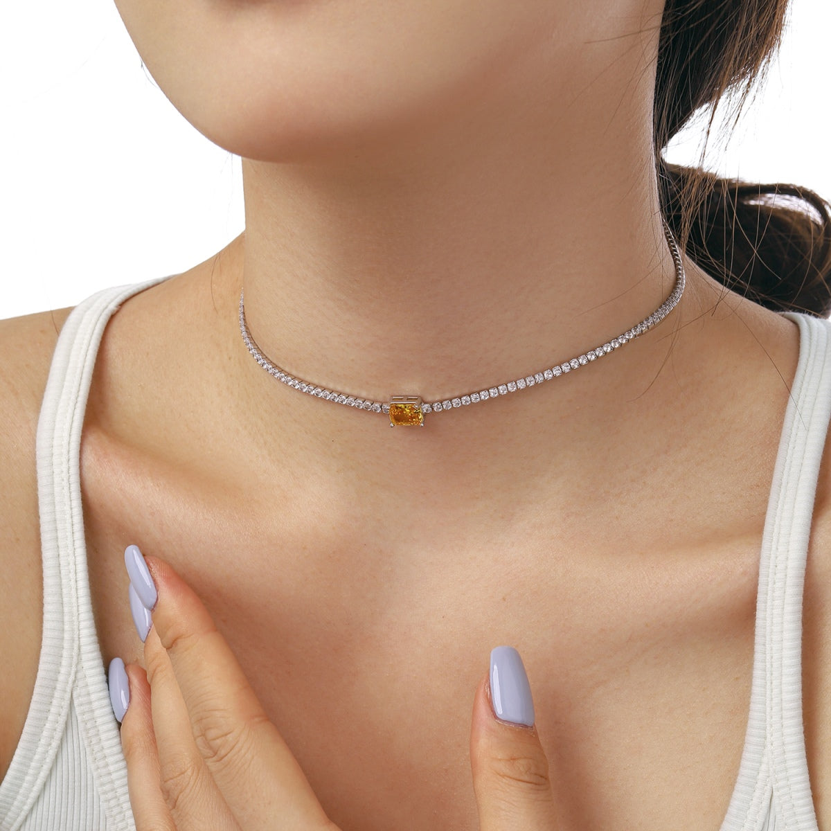 [Solara Jewelry]2.0 carat Ornate Emerald Cut Necklace
