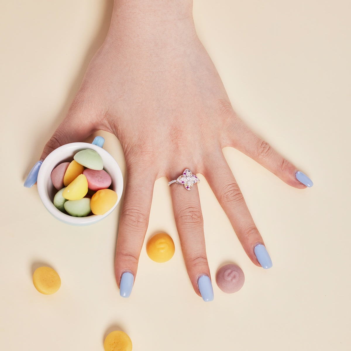 [Solara Jewelry]Luxurious Colorful Flower Shape Banquet Ring