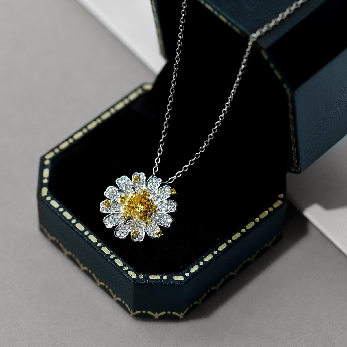 [Solara Jewelry]Exquisite Daisy Necklace