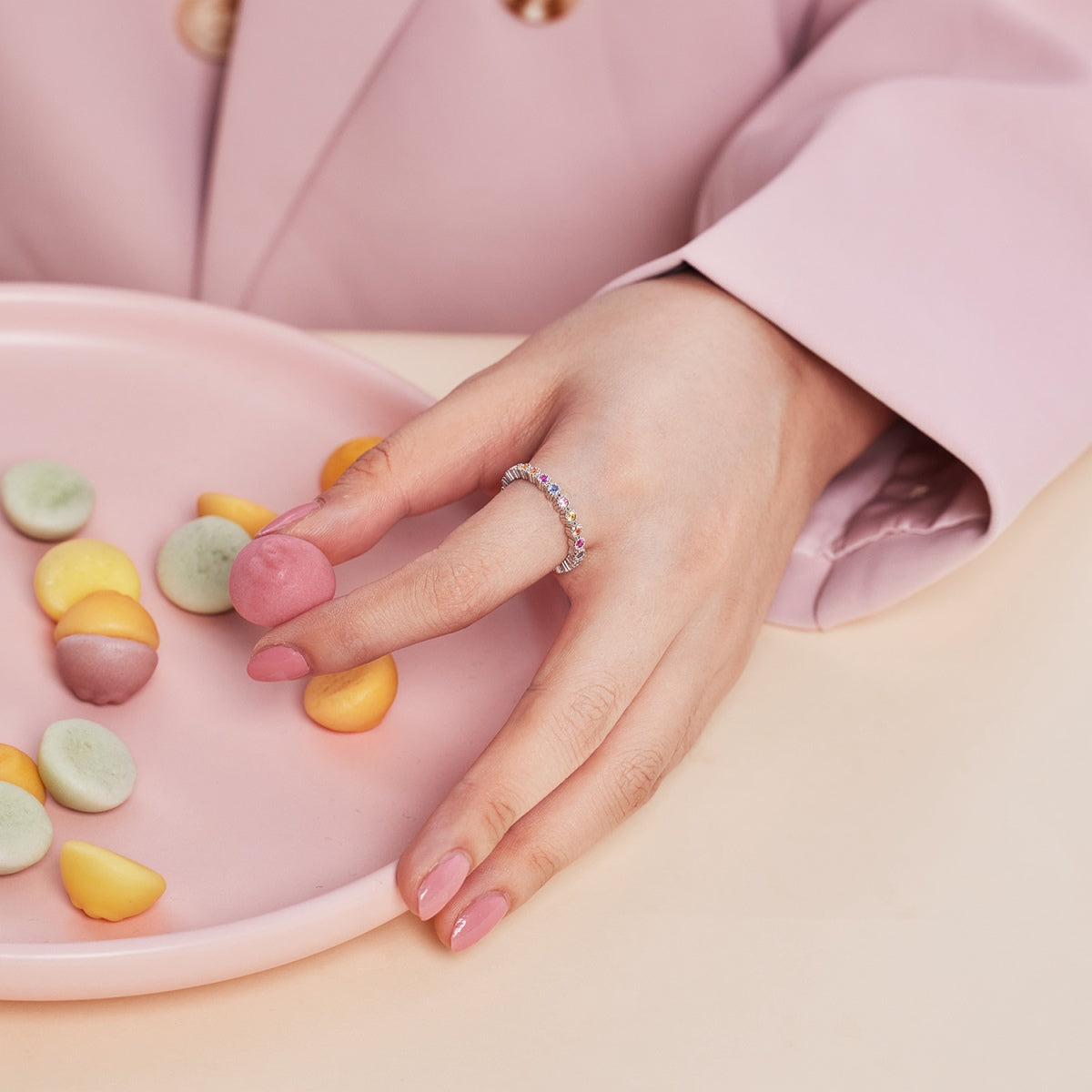 [Solara Jewelry]Unique Scintillating Round Cut Daily Ring