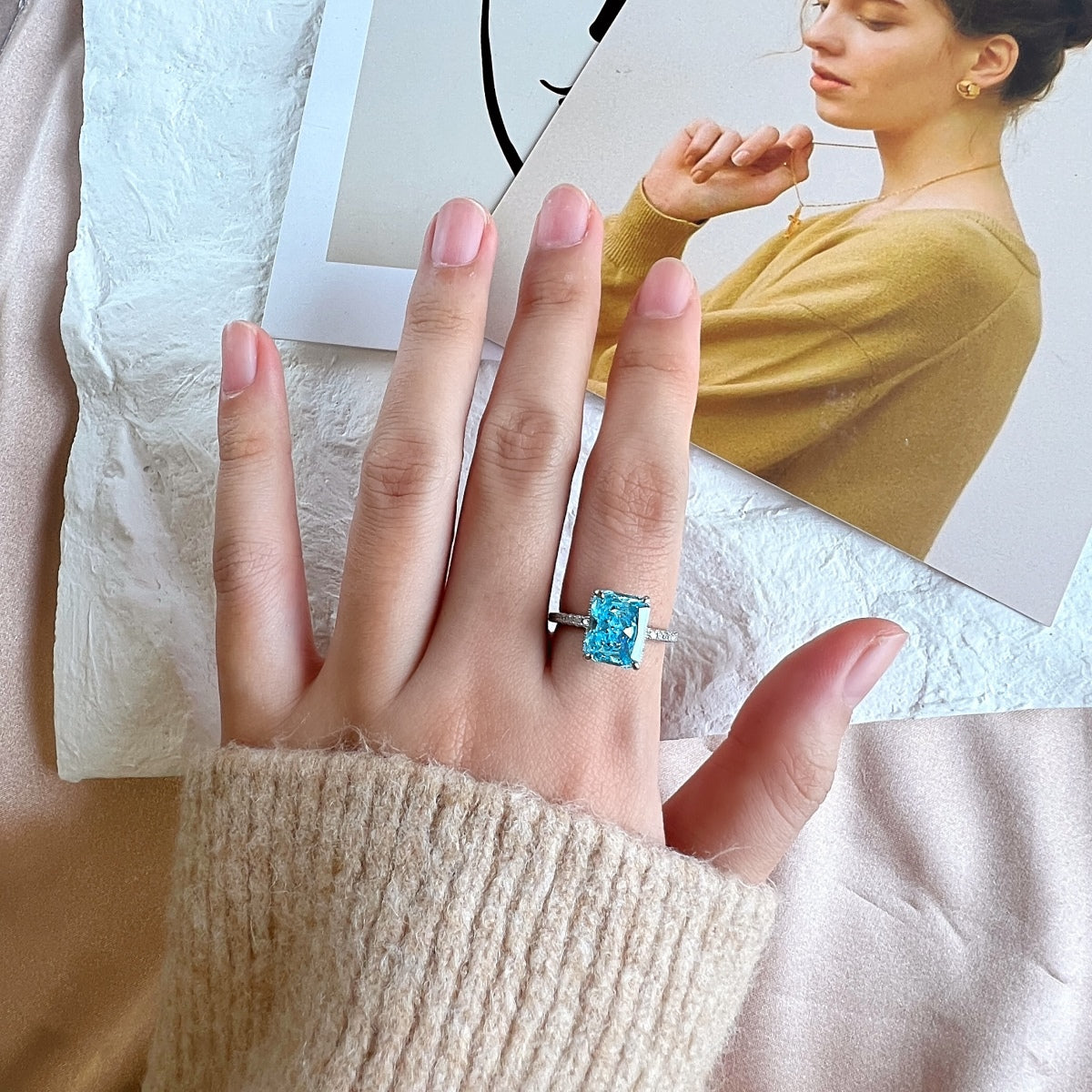 [Solara Jewelry]4.0 Carat Luxurious Engagement Ring