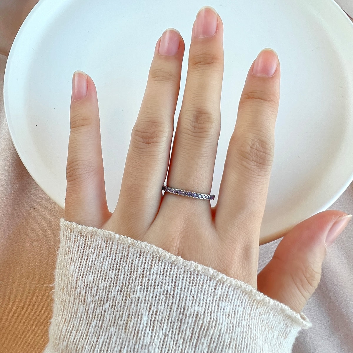 [Solara Jewelry]Delicate Sparkling Round Cut Daily Ring