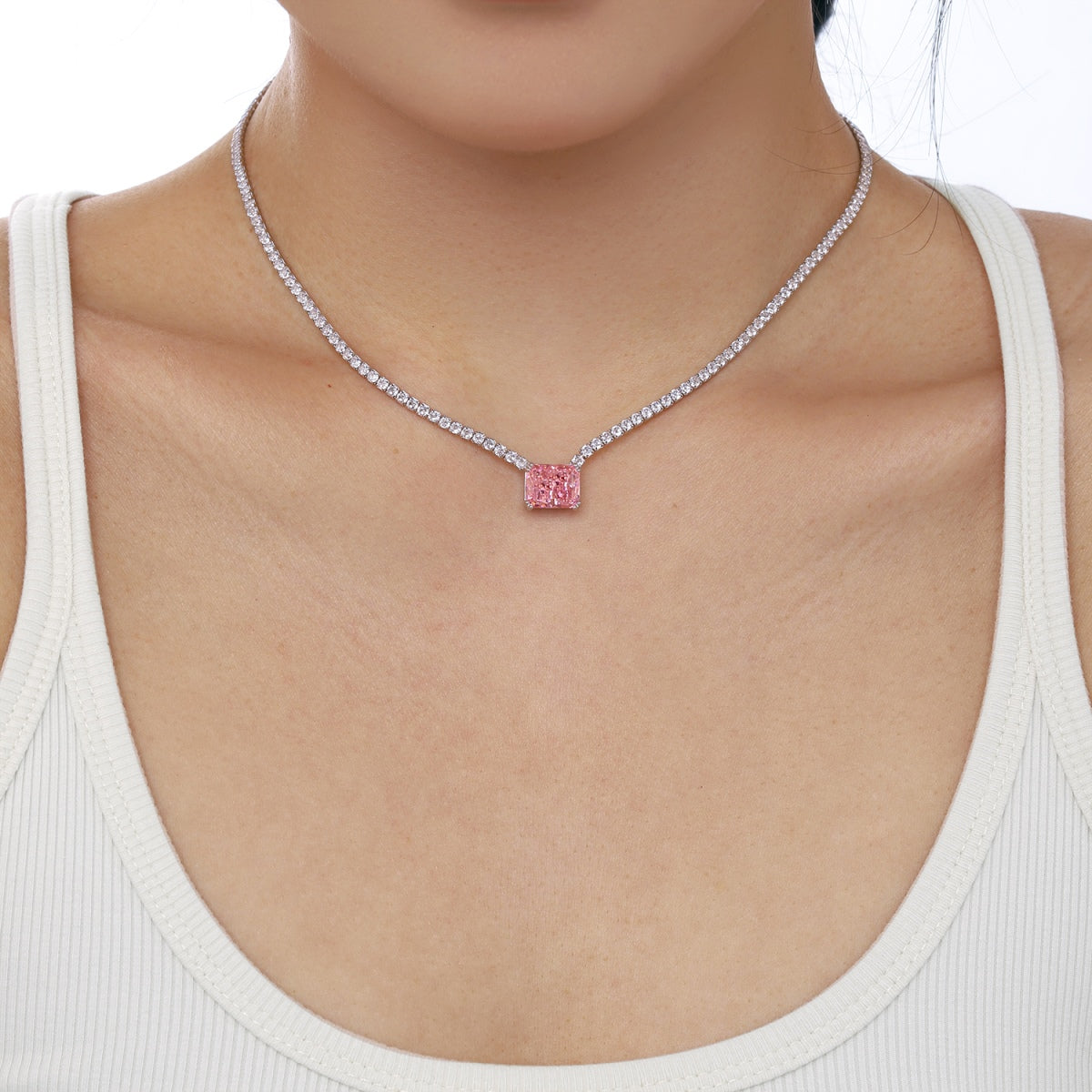 [Solara Jewelry]4.0 Carat Elegant Radiant Cut Necklace
