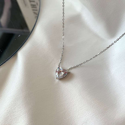 [Solara Jewelry]Heart Shape Main Stone Pendant Collarbone Necklace