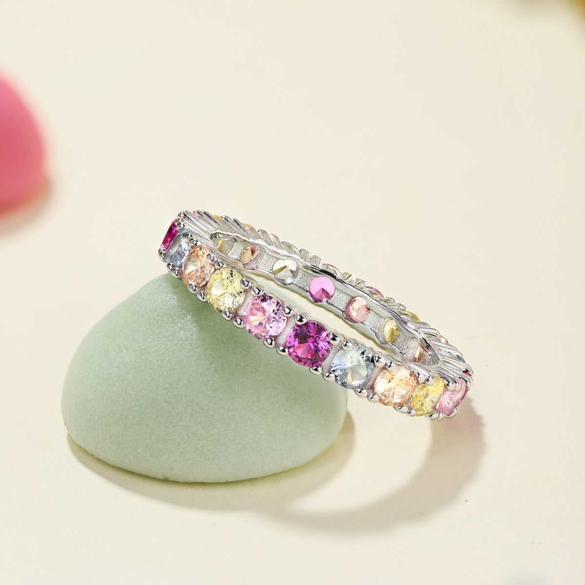 [Solara Jewelry]Dazzling Lustrous Round Cut Tennis Ring