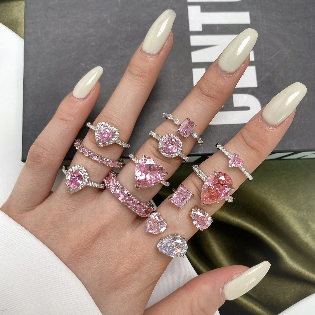 [Solara Jewelry]0.5 Carat CaratEternity Charming Heart Shape Lover Ring