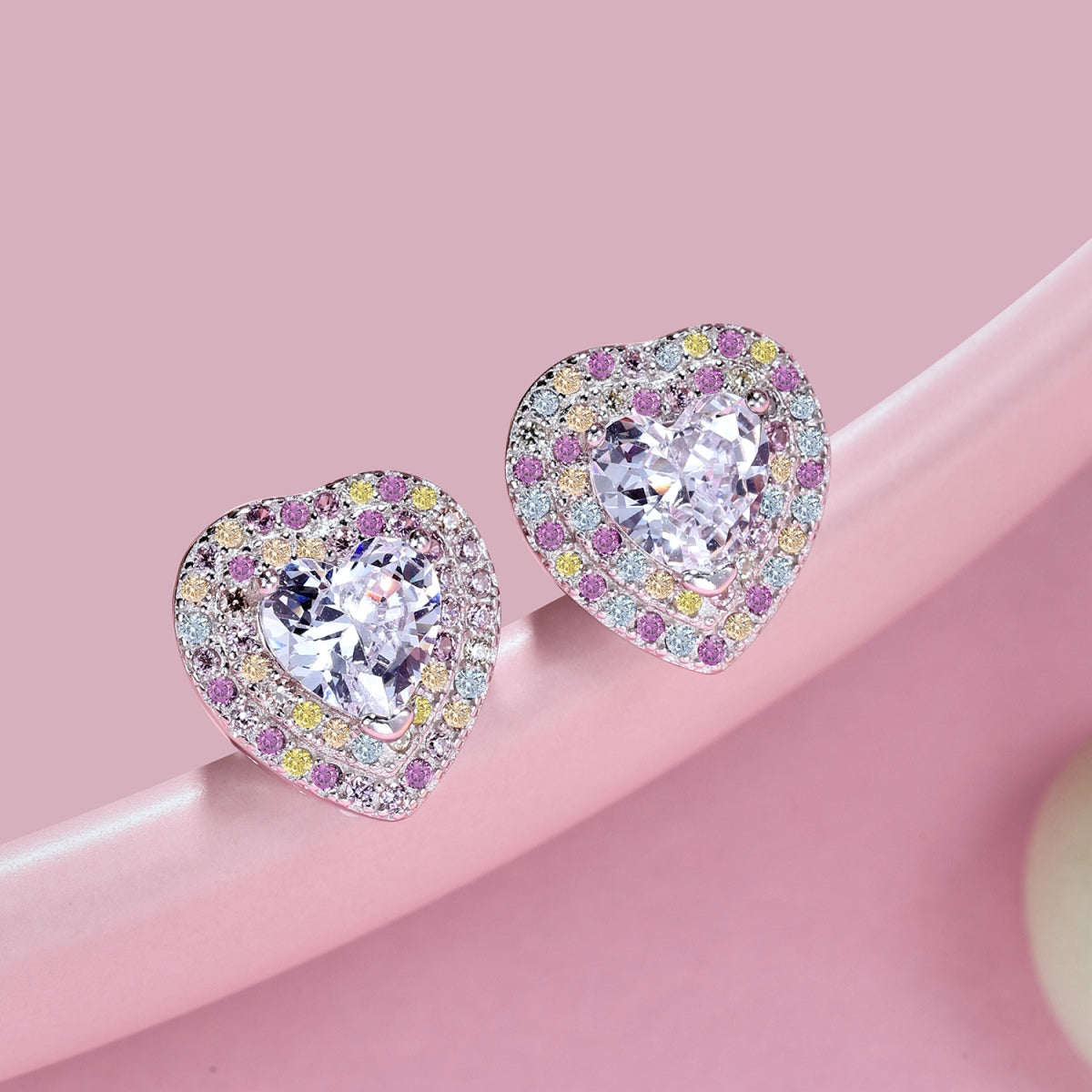[Solara Jewelry]Dazzling Heart Shape Lover Earrings
