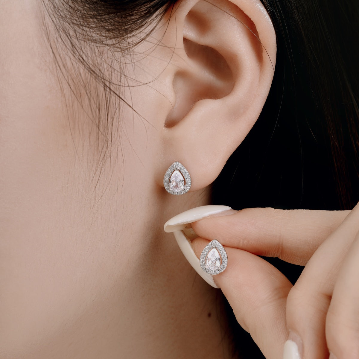 [Solara Jewelry]Luxurious Water Drop Shape Earrings