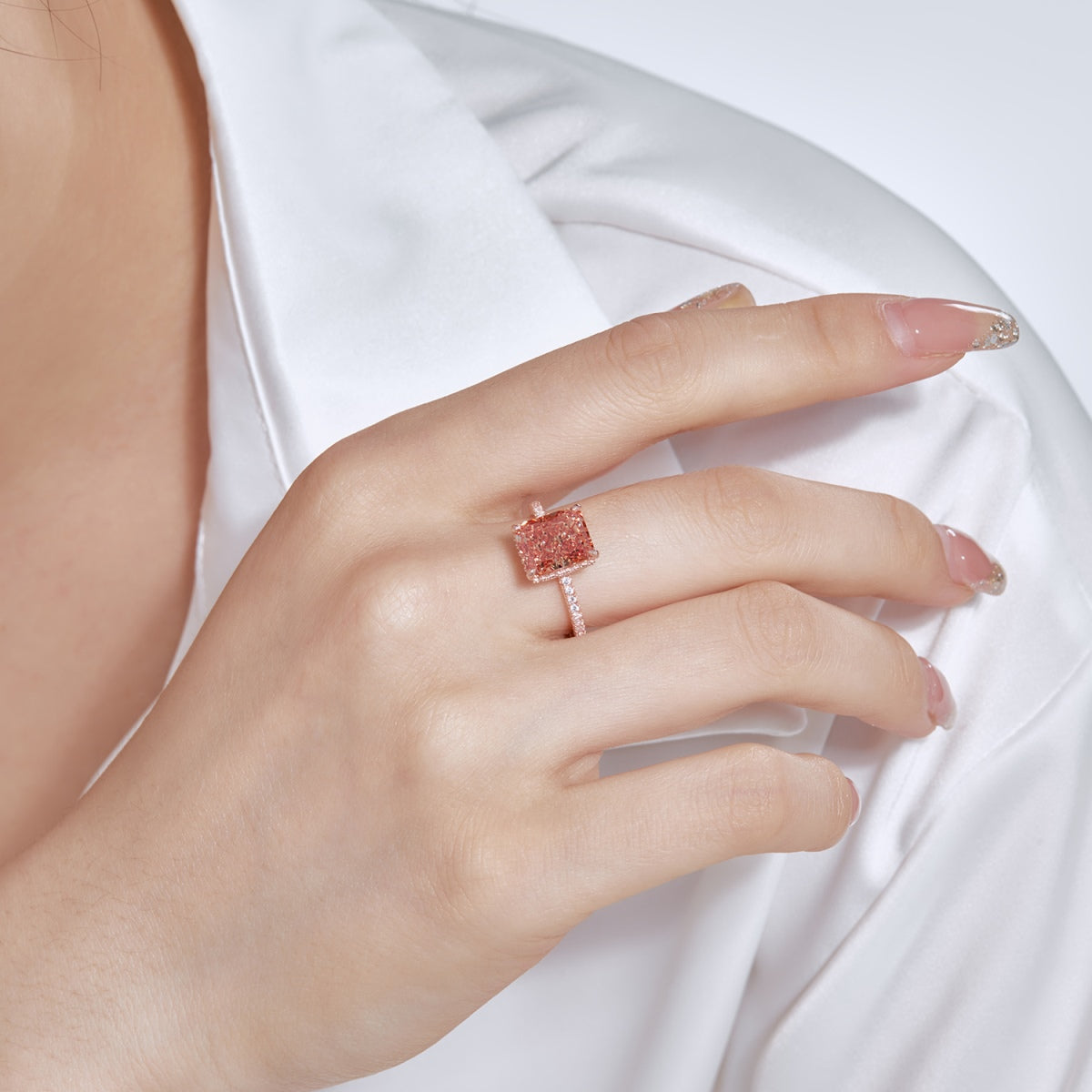 [Solara Jewelry]4.0 Carat Luxurious Engagement Ring