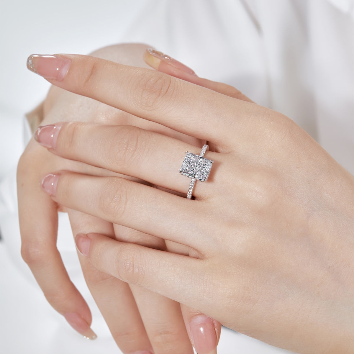 [Solara Jewelry]4.0 Carat Luxurious Engagement Ring