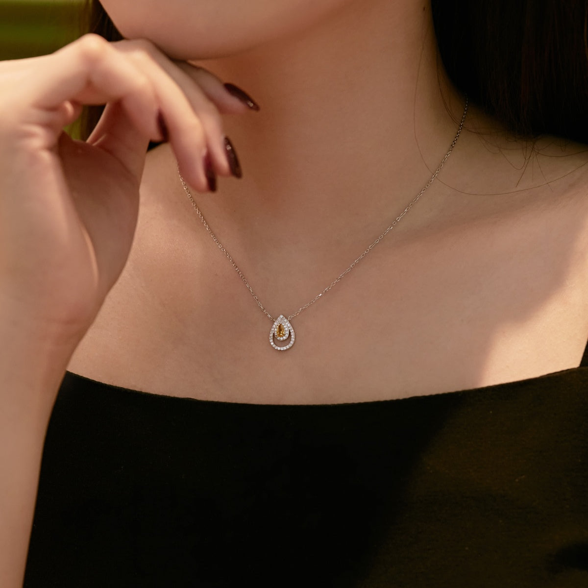 [Solara Jewelry]Sparkling Pear Cut Necklace