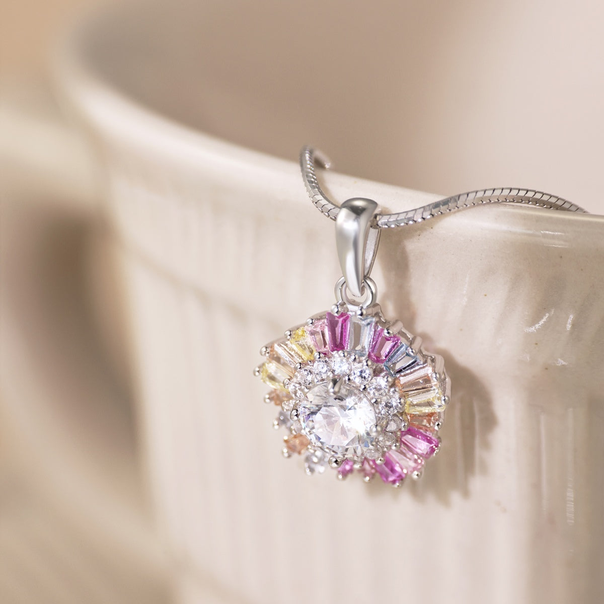 [Solara Jewelry]Charming Flower Colorful Necklace