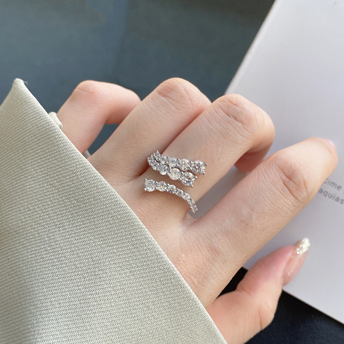 [Solara Jewelry]Unique Vivid Snake Shape Daily Ring