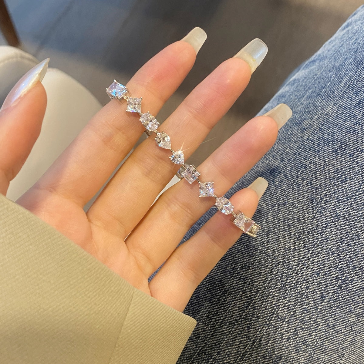 [Solara Jewelry]Unique Exquisite Multi Cut Daily Bracelet