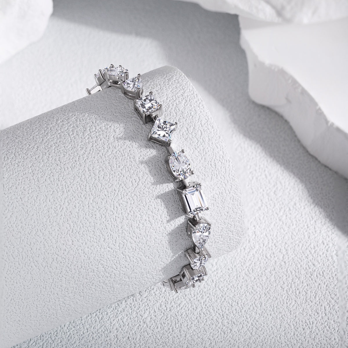 [Solara Jewelry]Unique Exquisite Multi Cut Daily Bracelet