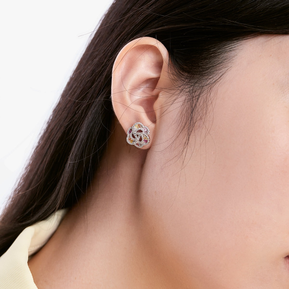 [Solara Jewelry]Exquisite Flower Shape Daily Earrings