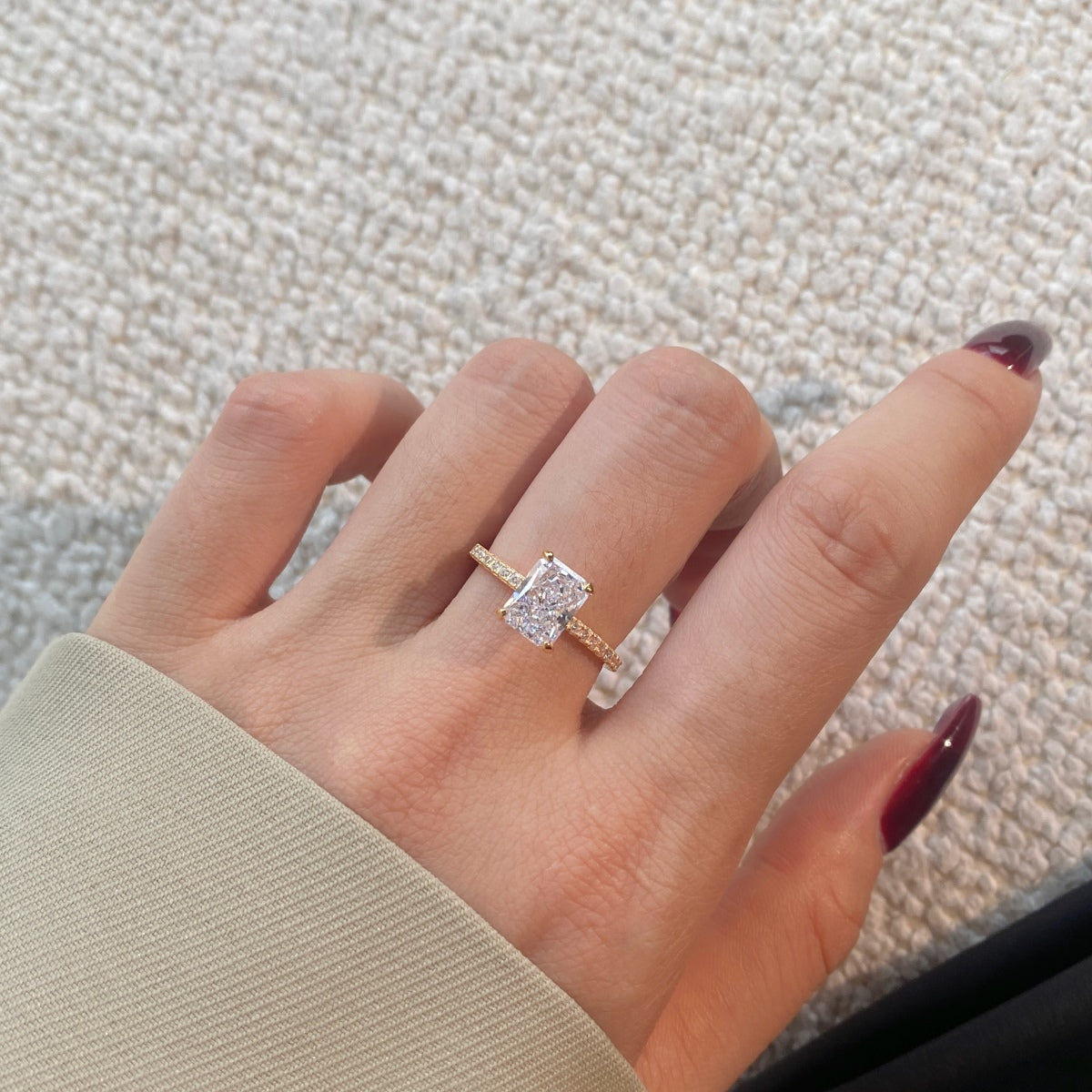 [Solara Jewelry]2.0 Carat Dazzling Sparkling Radiant Cut Party Ring