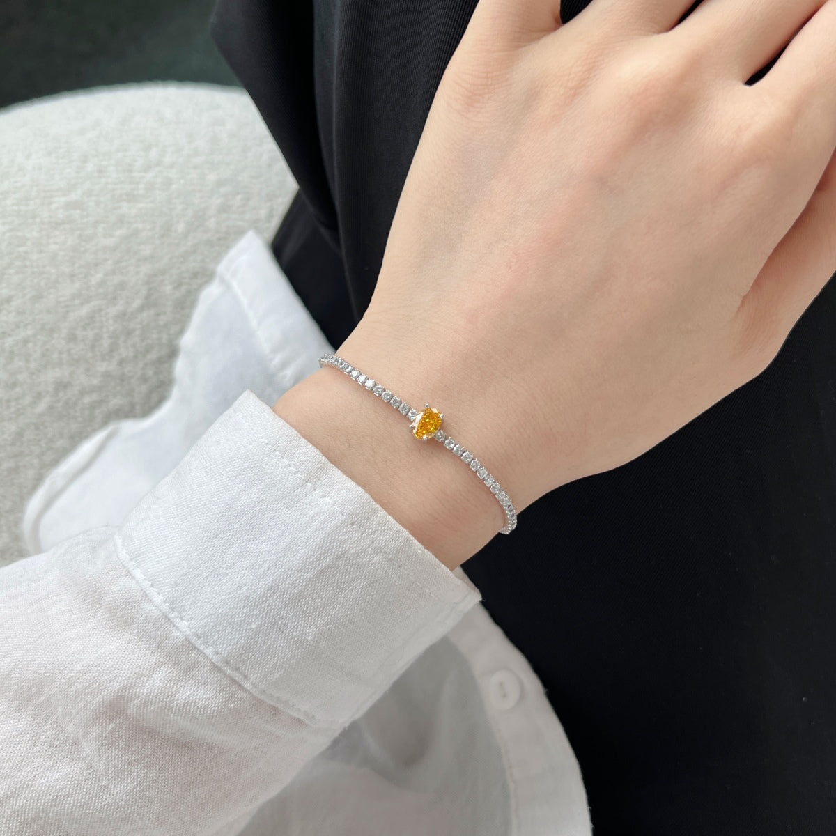 [Solara Jewelry]0.75 Carat Exquisite Oval Cut Daily Bracelet