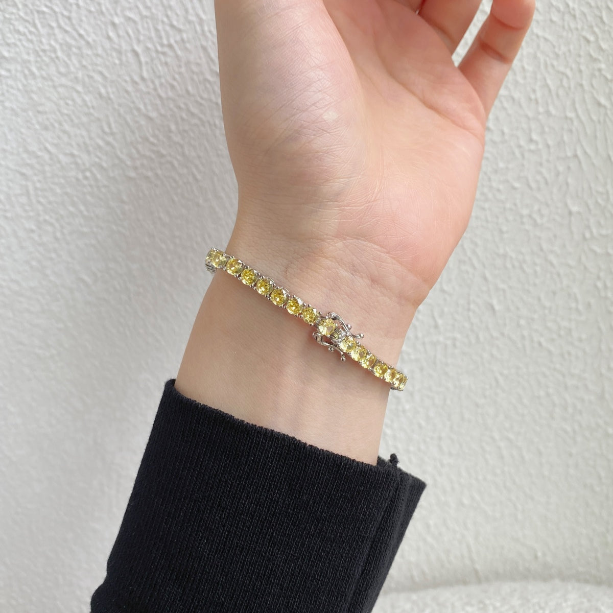 [Solara Jewelry]Ornate Dazzling Round Cut Tennis Bracelet