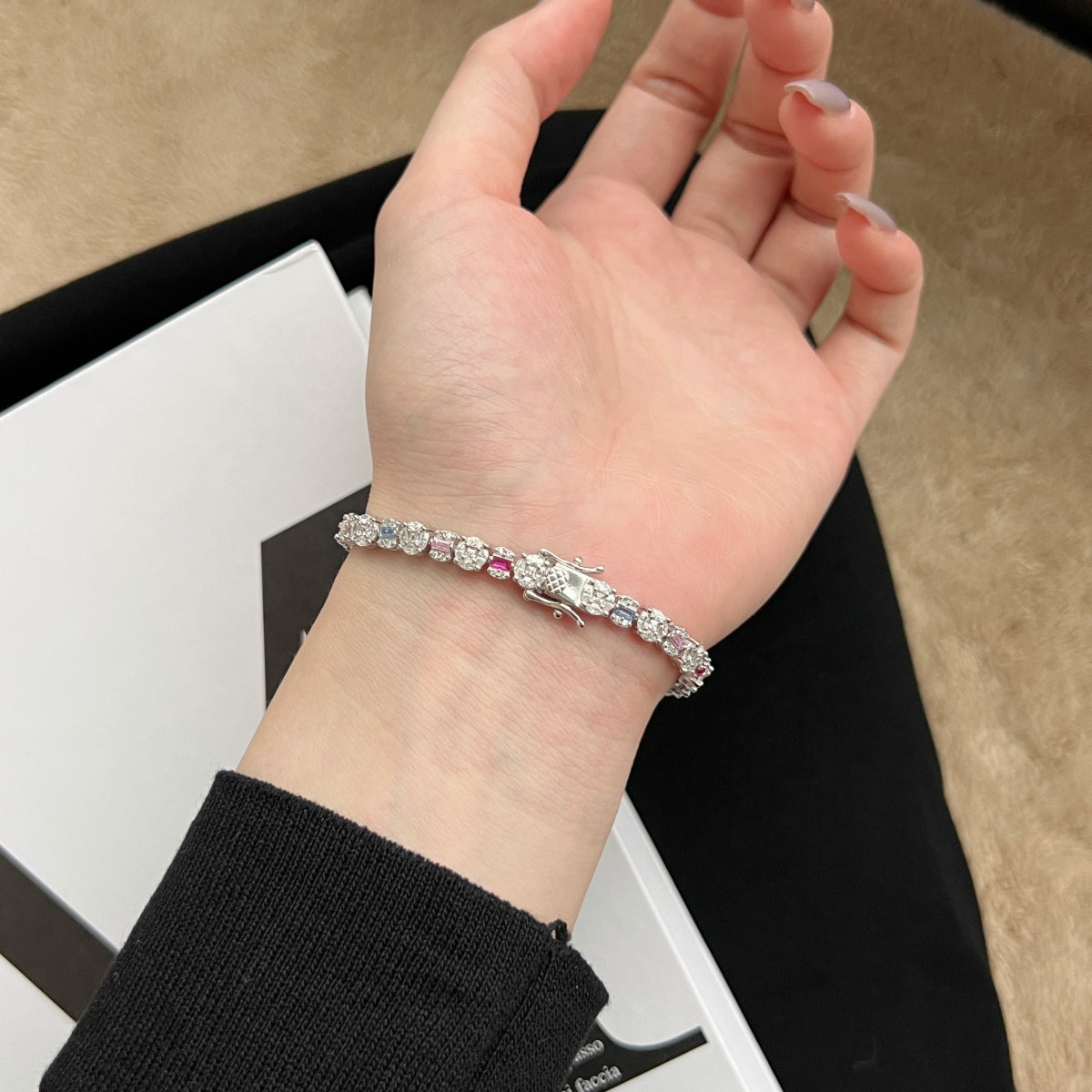 [Solara Jewelry]Dazzling Radiant Multi Cut Daily Bracelet