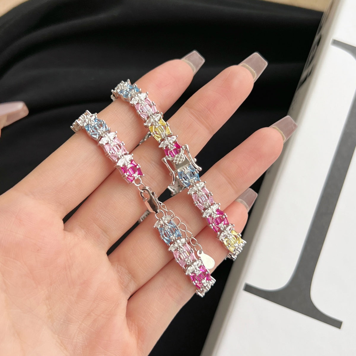 [Solara Jewelry]Delicate Colorful Multi Cut Party Bracelet