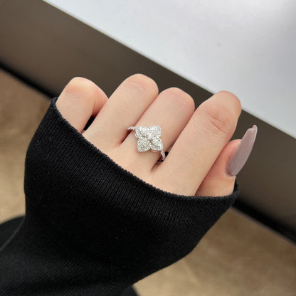 [Solara Jewelry]Luxurious Colorful Flower Shape Banquet Ring