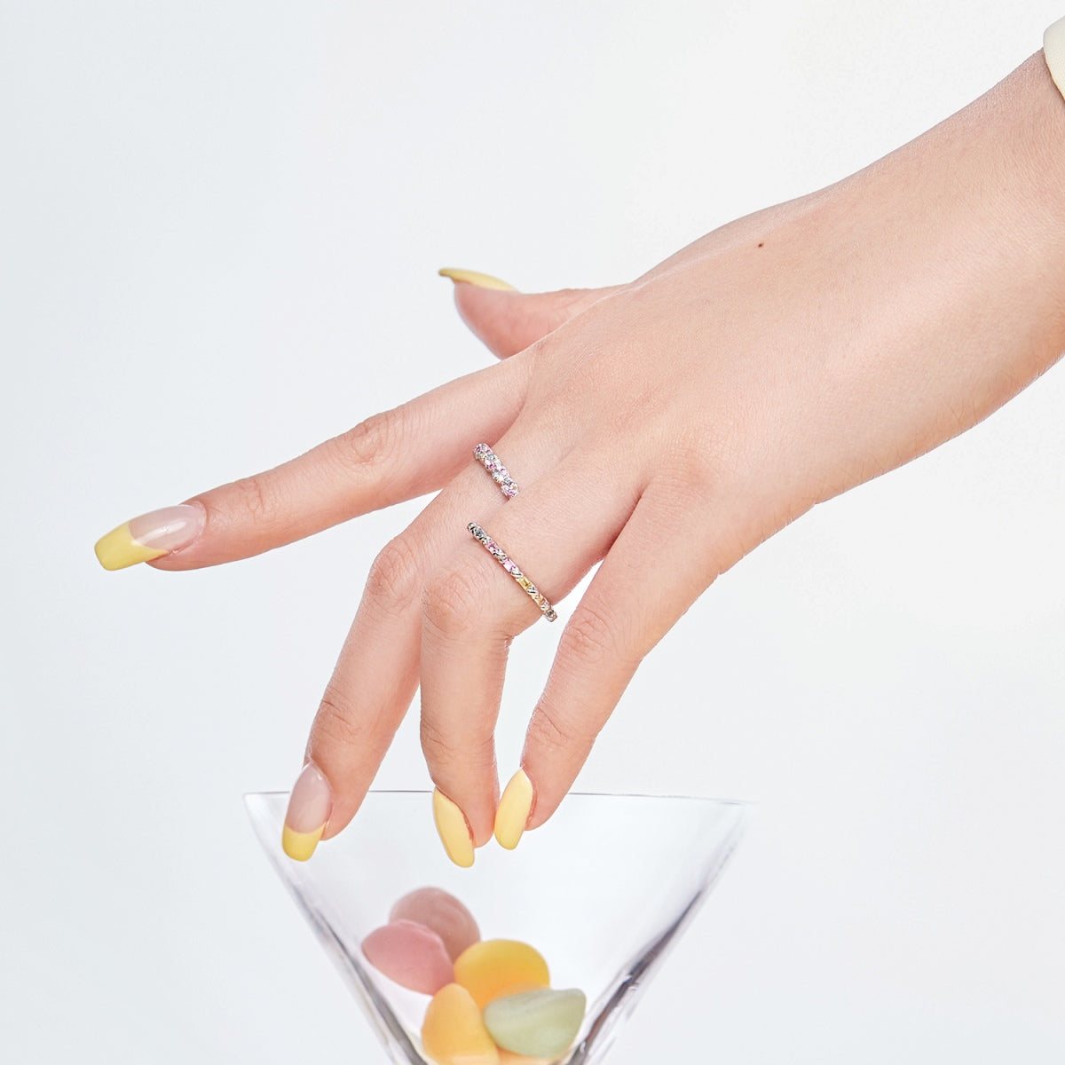 [Solara Jewelry]Dainty Ebullient Round Cut Daily Ring