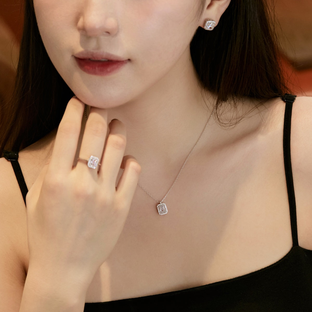 [Solara Jewelry]1.0 Carat Luxurious Dainty Emerald Cut Daily Earrings
