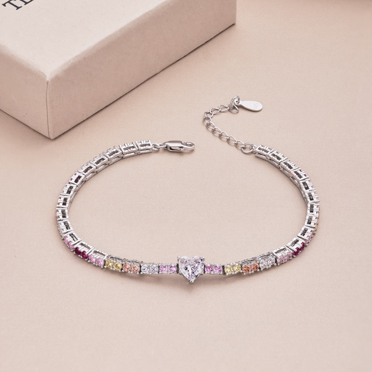 [Solara Jewelry]Delicate Romantic Heart Shape Lover Bracelet
