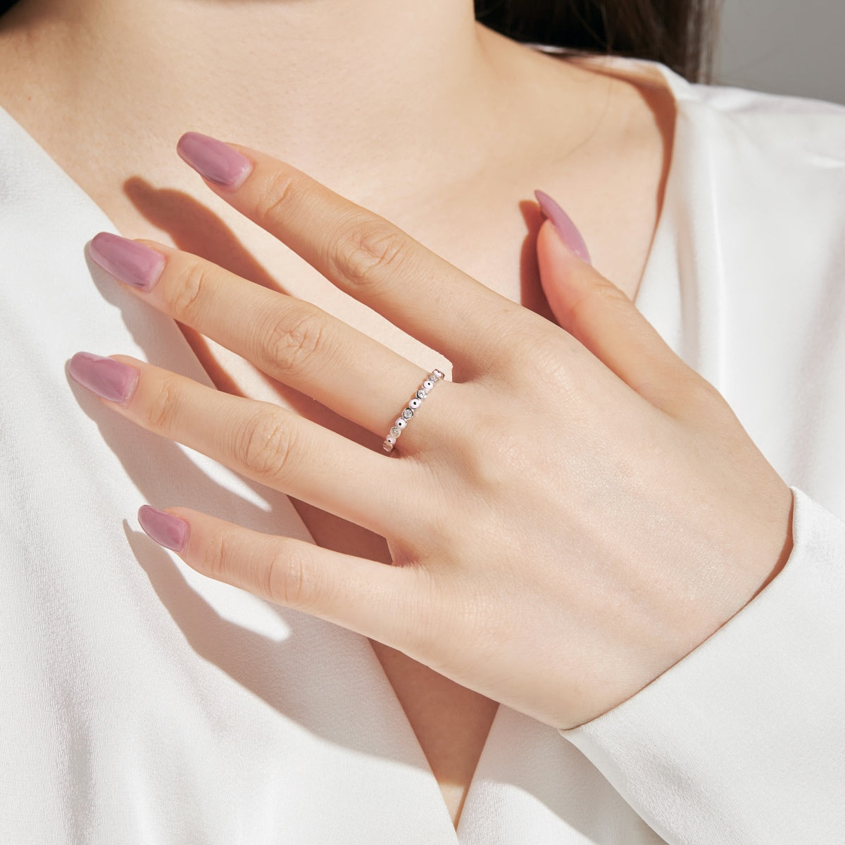 [Solara Jewelry]Sparkling Vibrant Round Shape Daily Ring