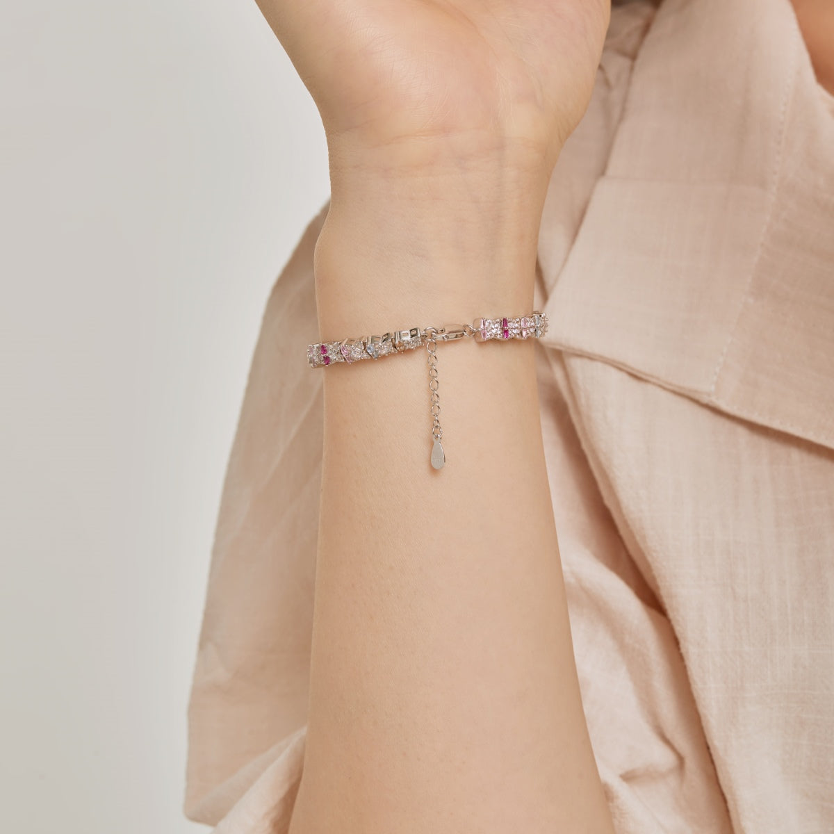 [Solara Jewelry]Unique Colorful Flower Shape Daily Bracelet