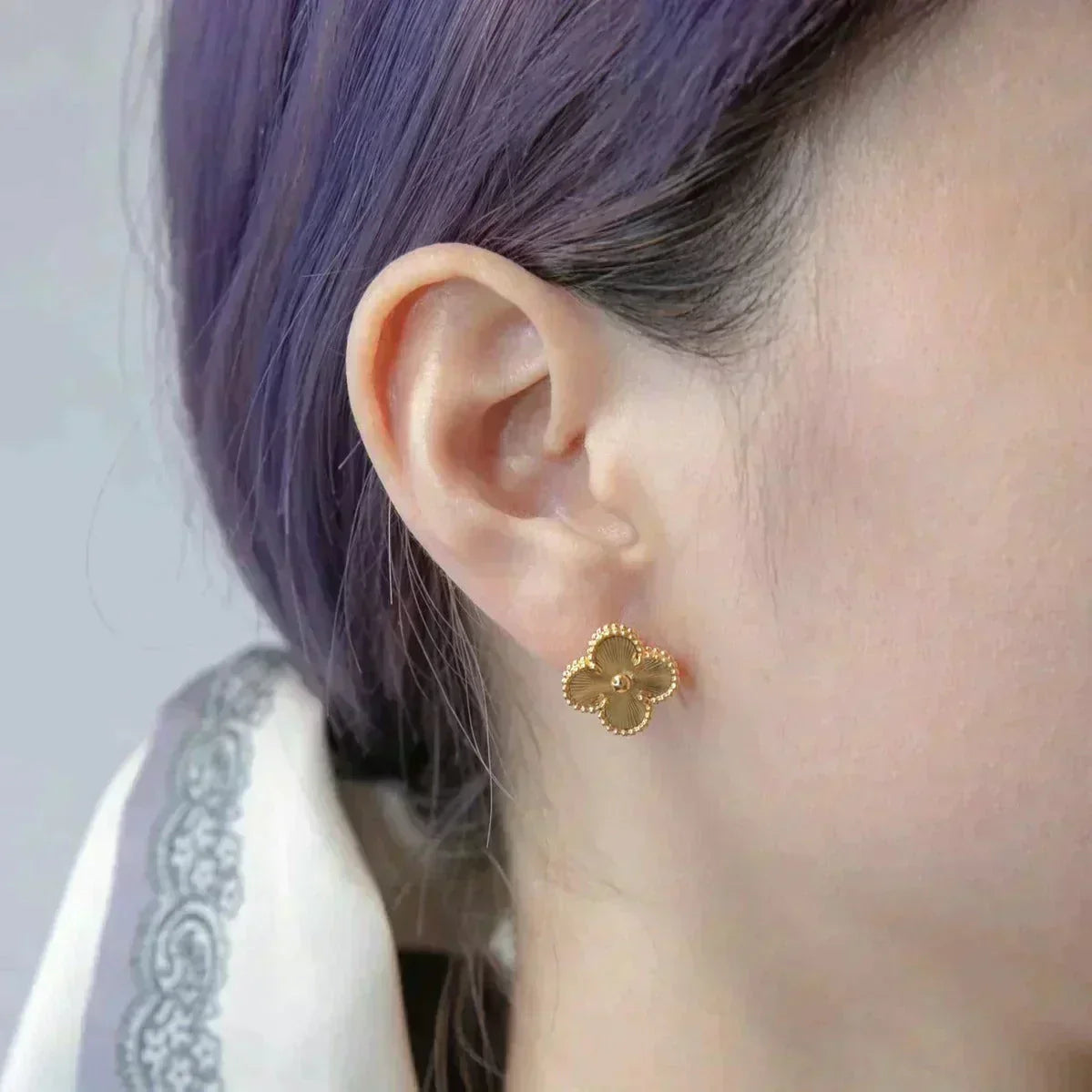 [Solara Jewelry]CLOVER MEDIUM 1 MOTIFS LASER EARRINGS