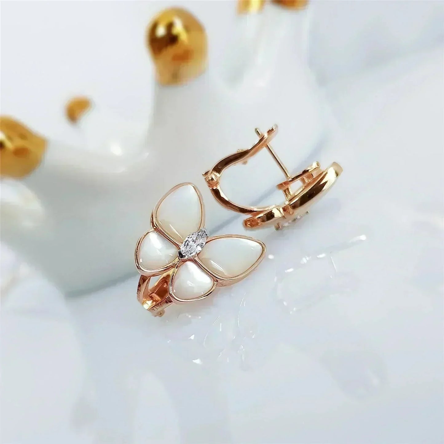 [Solara Jewelry]BUTTERFLY MOP DIAMOND EARRINGS