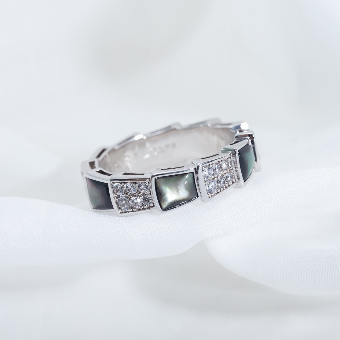 [Solara Jewelry]SERPENTI RING SILVER DIAMOND BLACK MOP 4MM
