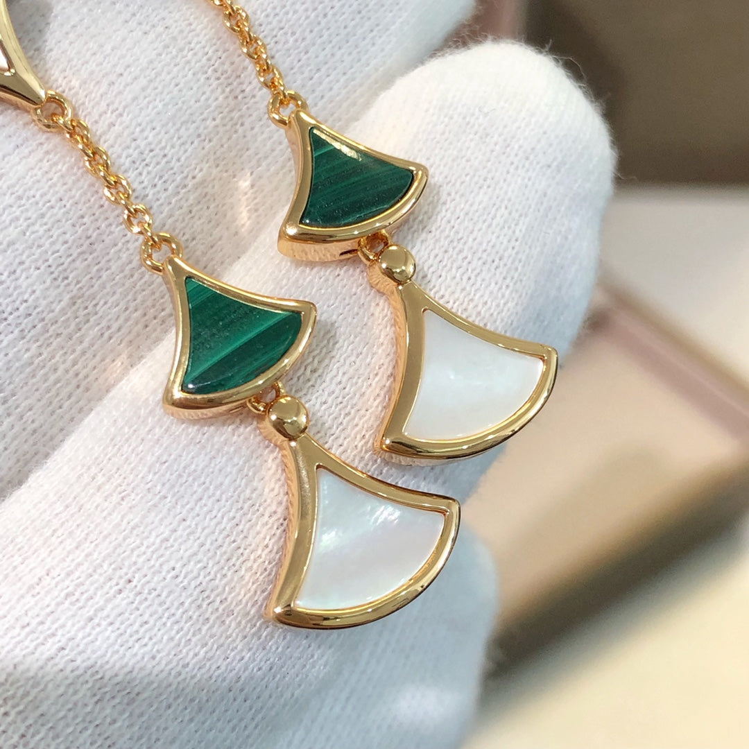 [Solara Jewelry]DREAM EARRINGS 3 MOTIFS MALACHITE MOP PINK GOLD