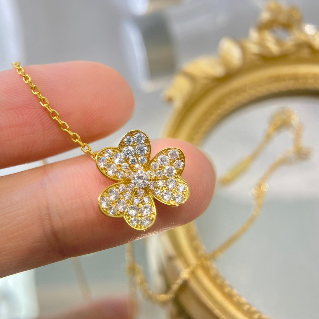 [Solara Jewelry]FLOWER DIAMOND NECKLACE