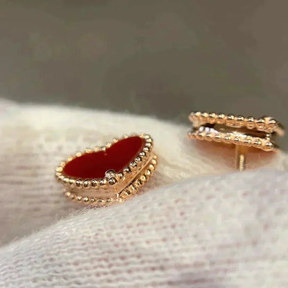 [Solara Jewelry]HEART CARNELIAN STUD EARRINGS