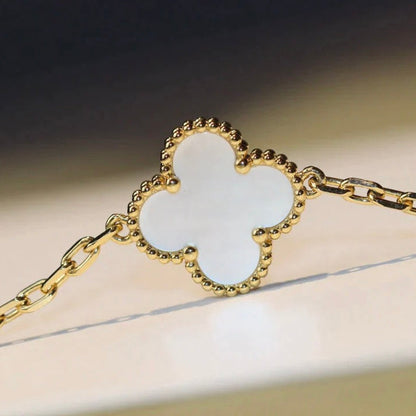 [Solara Jewelry]CLOVER 20 MOTIFS WHITE MOP NECKLACE