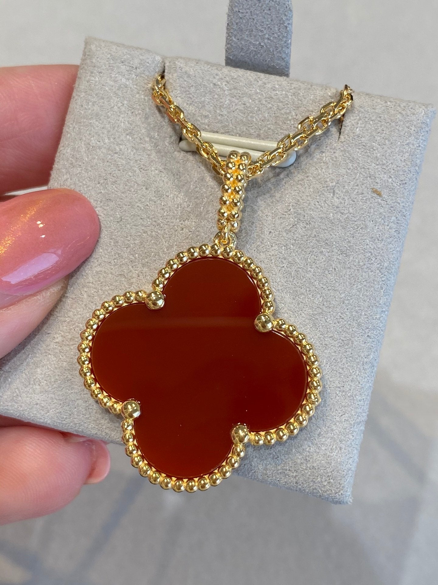 [Solara Jewelry]CLOVER 25MM NECKLACE GOLD CARNELIAN
