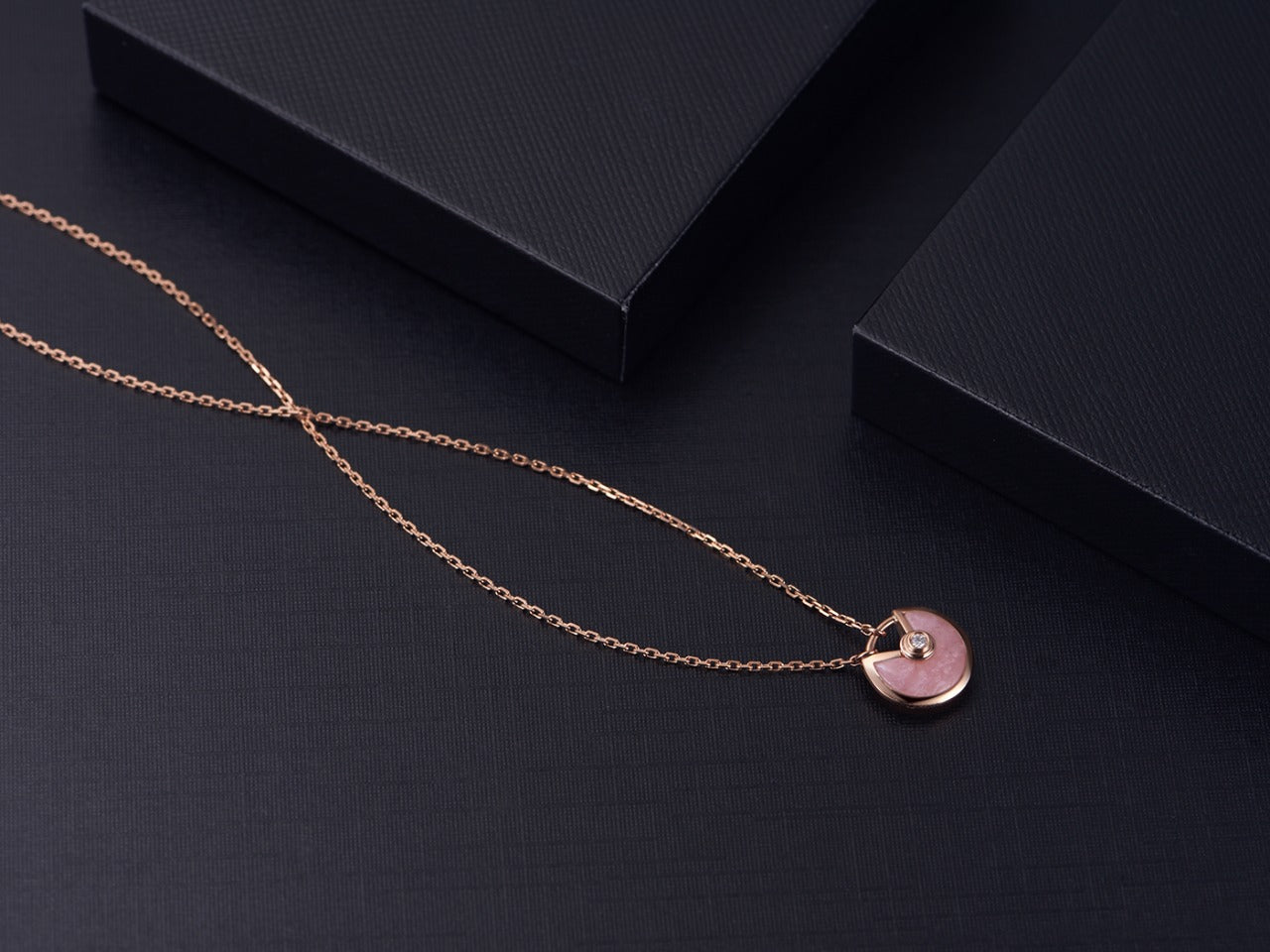 [Solara Jewelry]AMULETTE ROSE GOLD PINK MOP NECKLACE
