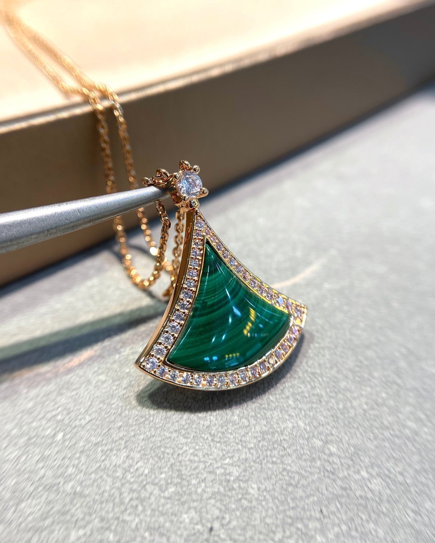 [Solara Jewelry]DREAM MALACHITE DIAMOND PAVED PINK GOLD NECKLACE
