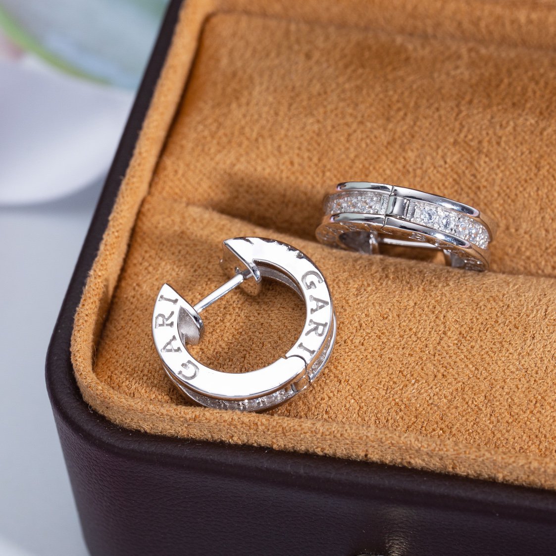 [Solara Jewelry]ZERO 1 MINI SILVER DIAMOND EARRINGS