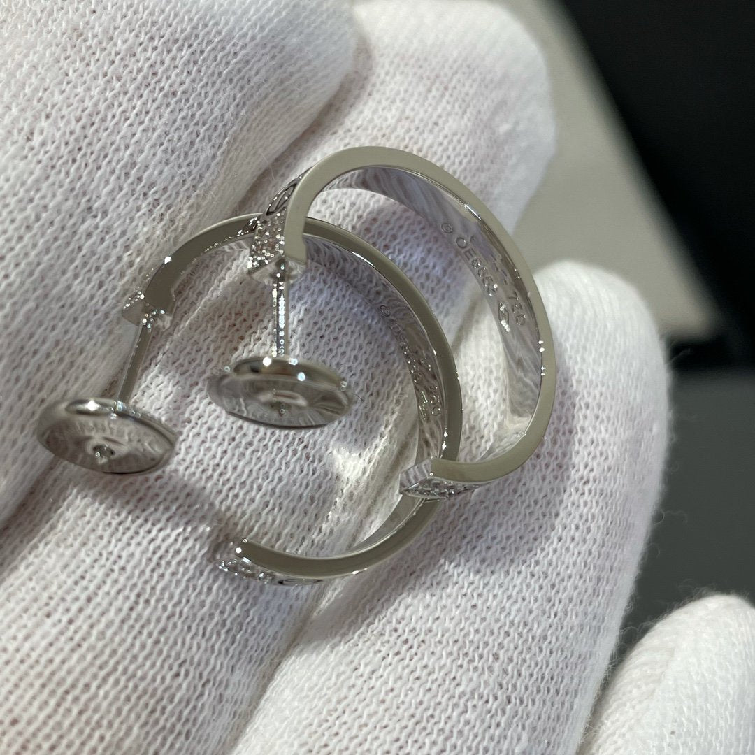 [Solara Jewelry]LOVE DIAMOND SILVER HOOP EARRINGS
