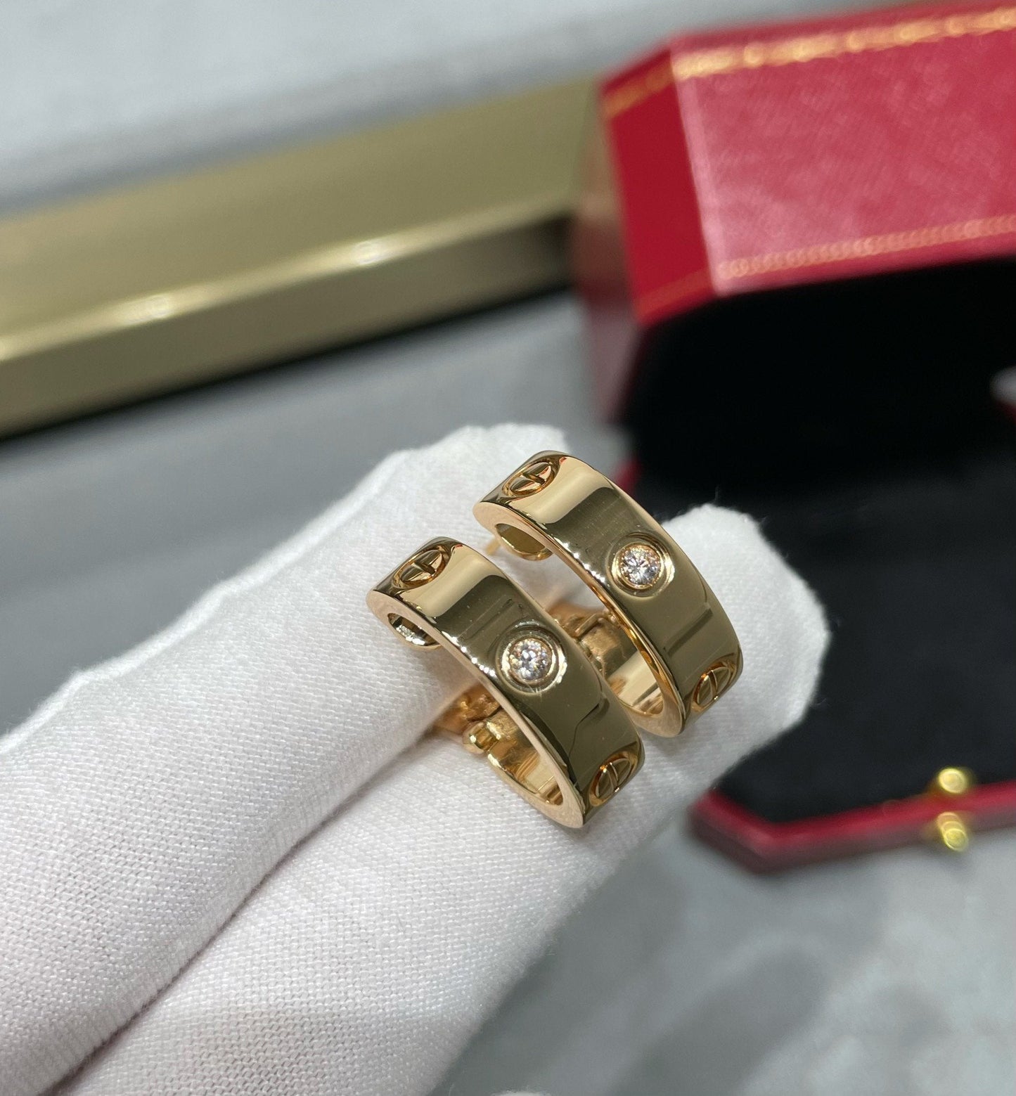 [Solara Jewelry]LOVE 5.5MM 1 DIAMOND EARRINGS