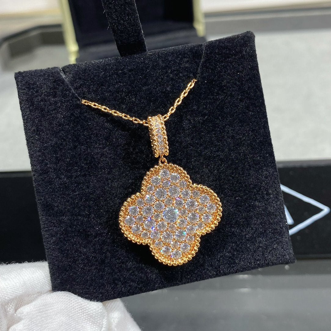 [Solara Jewelry]CLOVER 25MM LARGE PEDANT DIAMOND PAVED LONG NECKLACE