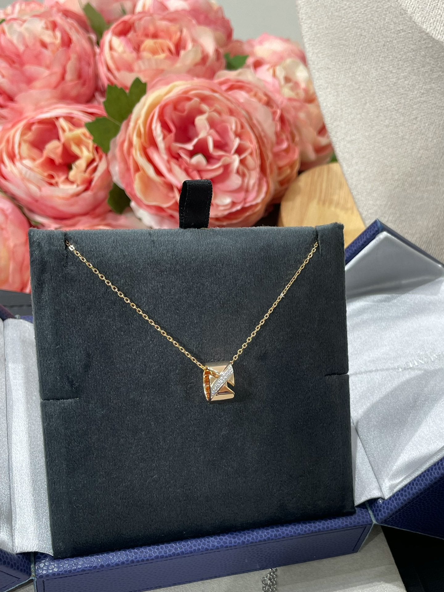 [Solara Jewelry]LIENS EVIDENCE DIAMOND NECKLACE