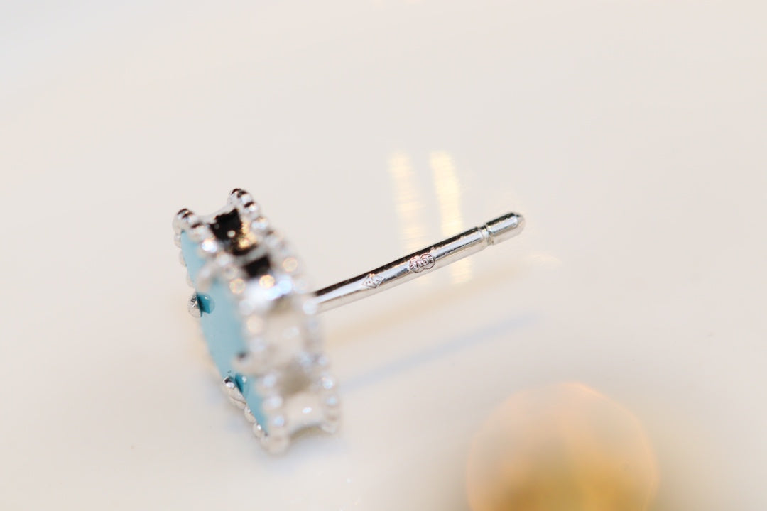 [Solara Jewelry]CLOVER MINI TURQUOISE SILVER STUD EARRINGS
