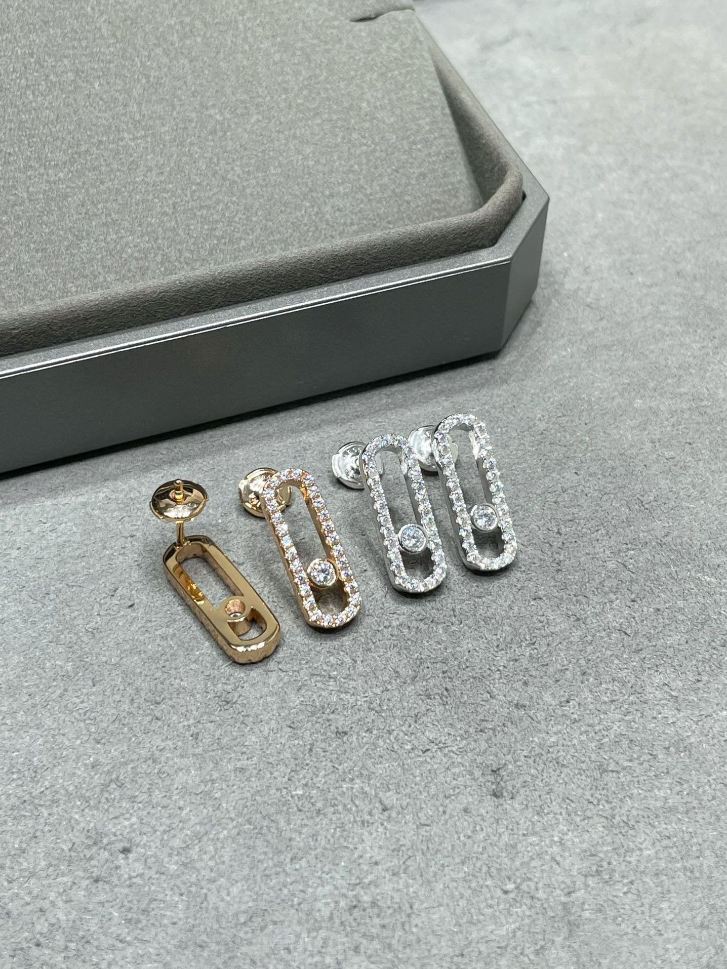 [Solara jewelry]MOVE UNO STUD DIAMOND PAVED EARRINGS